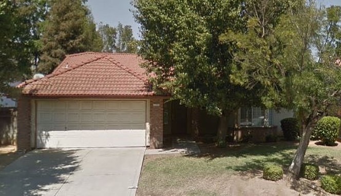 2495 Stuart Ave, Clovis, CA 93611 $325,000