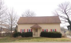 13915 N Saint Joseph Ave, Evansville, IN 47725 $174,900