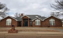 A single family house at 2321 Fairway Ter, Clovis, NM 88101